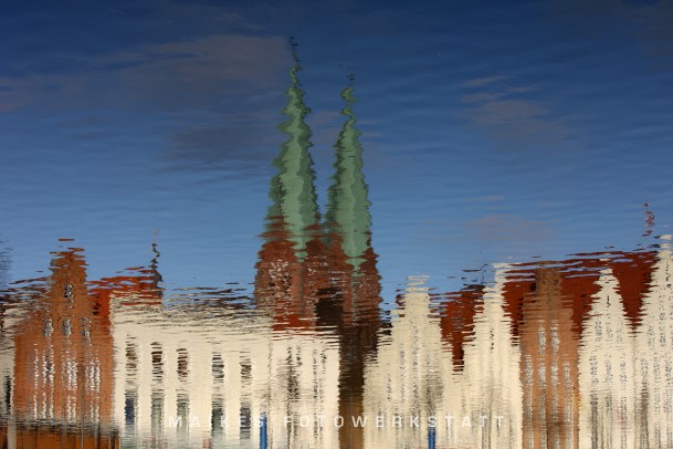 Lübecker Stadtansicht verdreht 2009.jpg