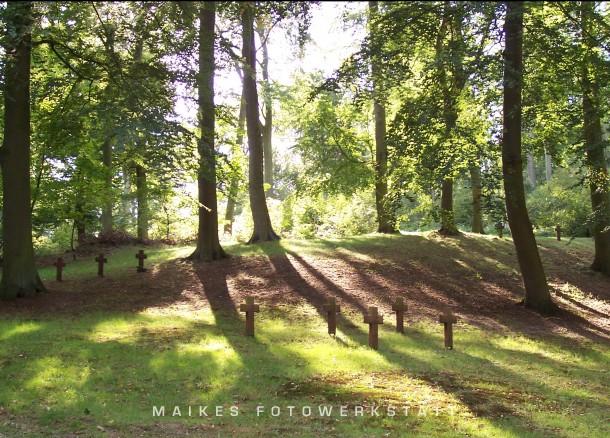 Waldfriedhof Usedom 2004.jpg